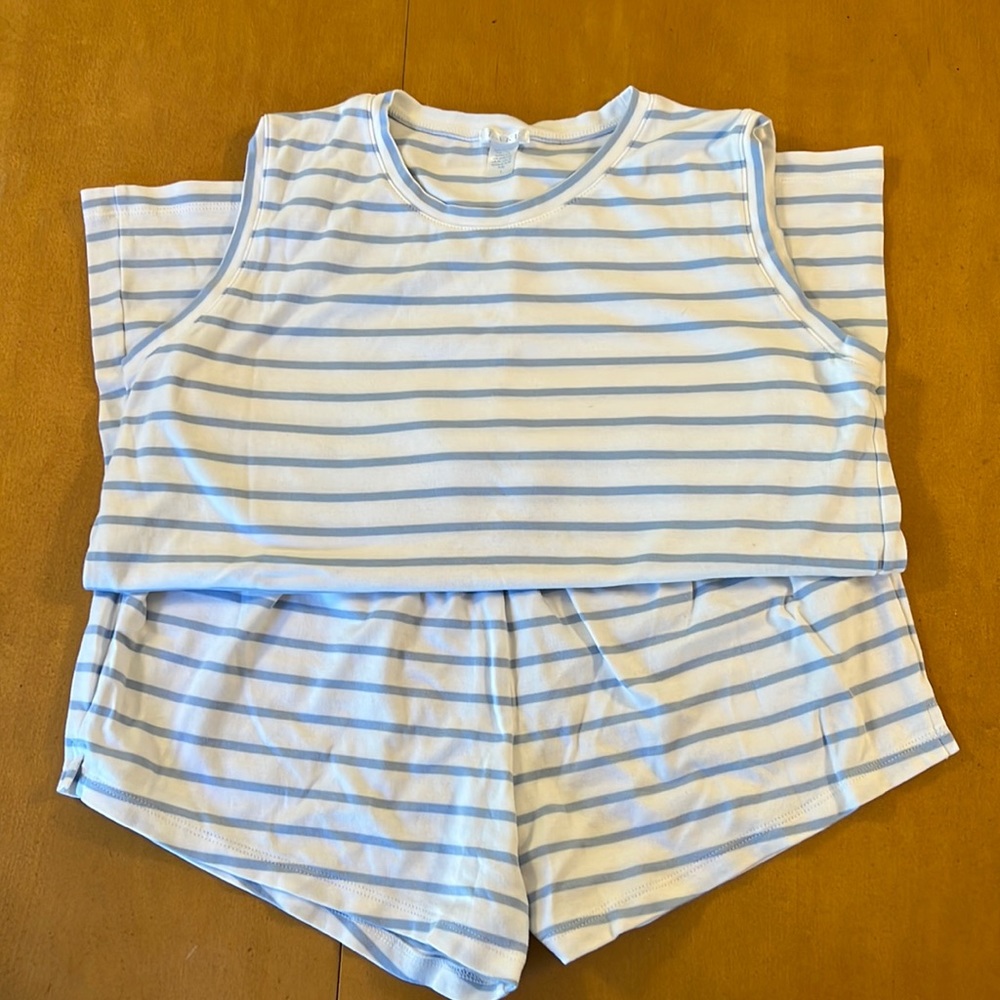 Lake pajama set size large, light blue stripe